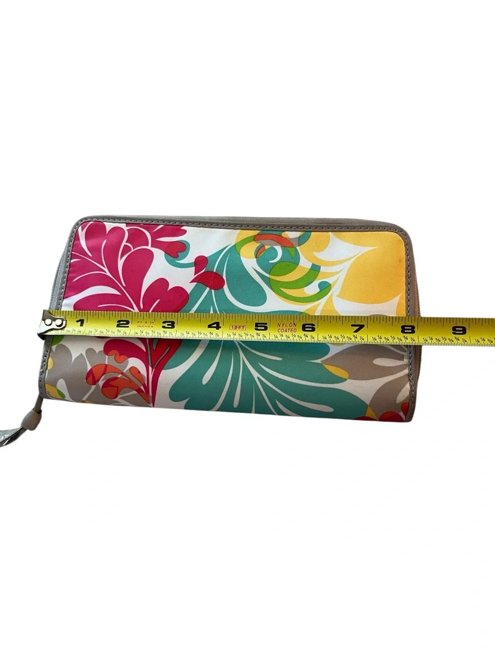 Thirty One Floral Multi-Color coupon organizer zip wallet